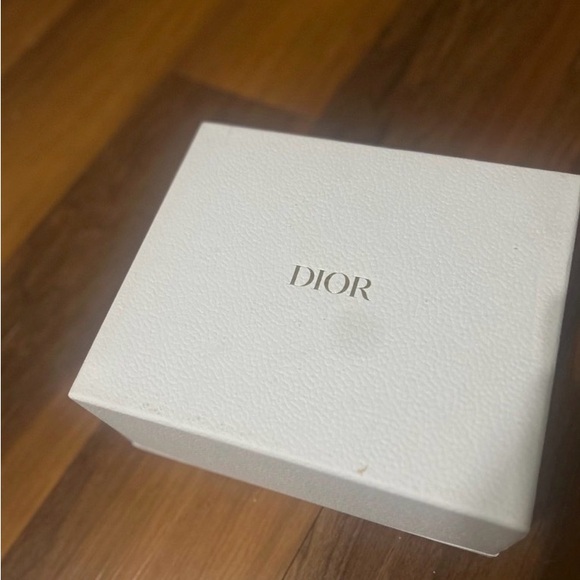 New Authentic Dior Elegant Beige Visor - Picture 3 of 3